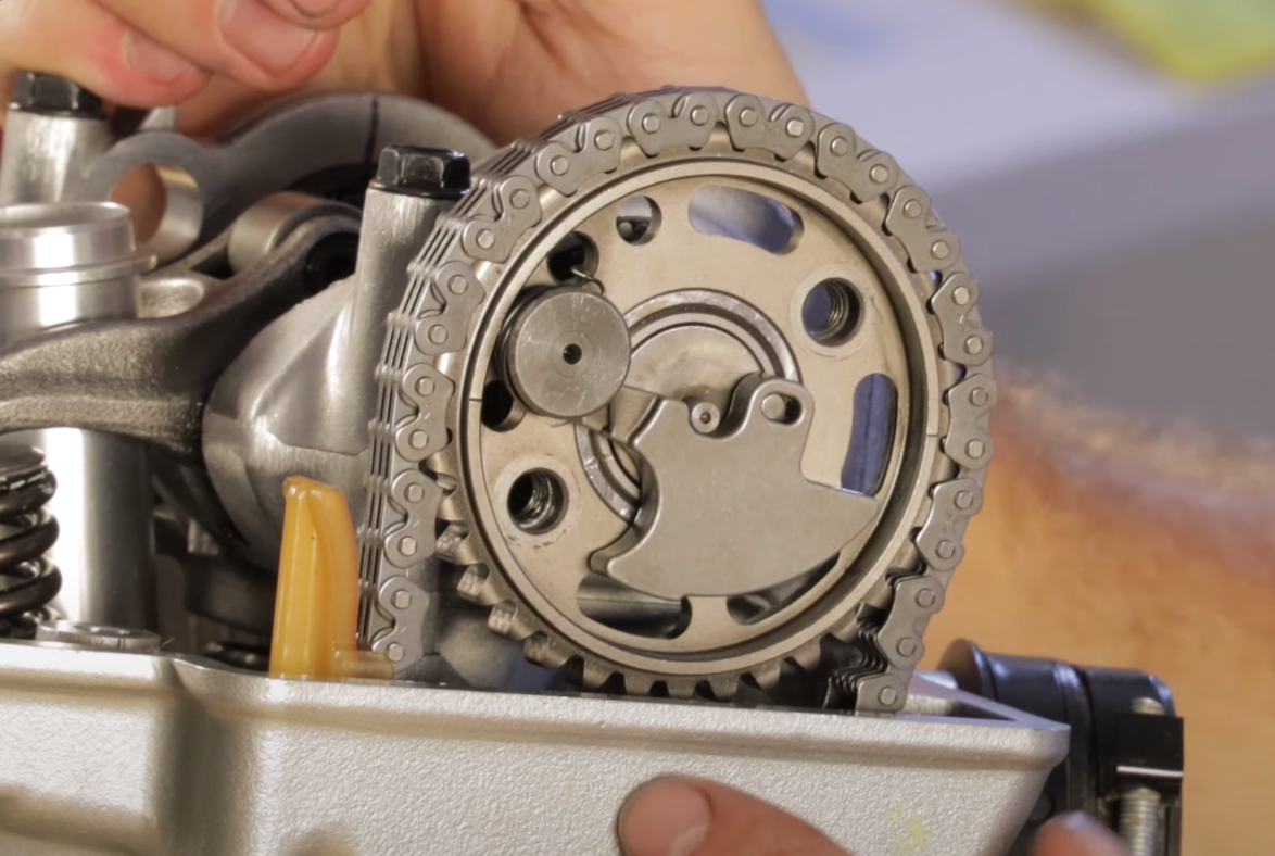 What causes a 2024 timing chain to break